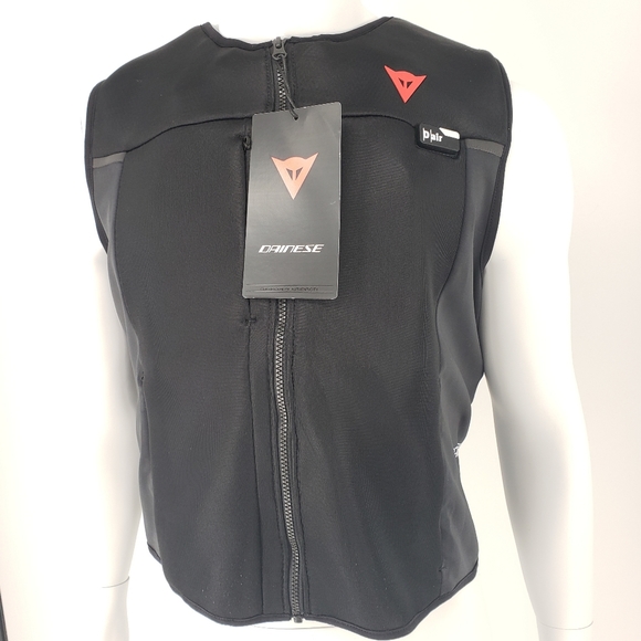 Dainese - Smart inflatable Armored Bike Jacket - Picture 1 of 3